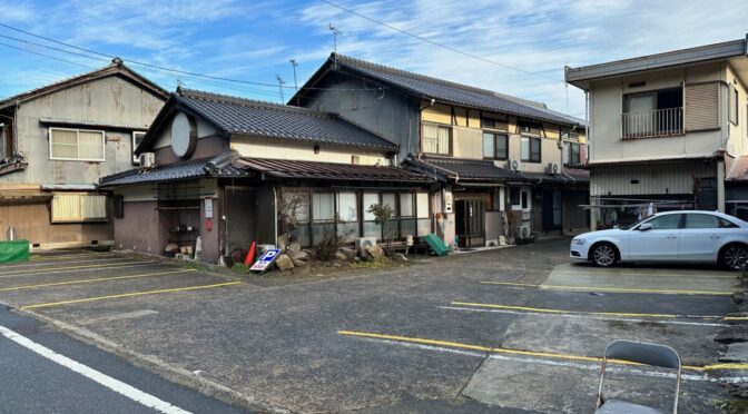 18 駐車場