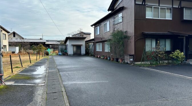 19 駐車場